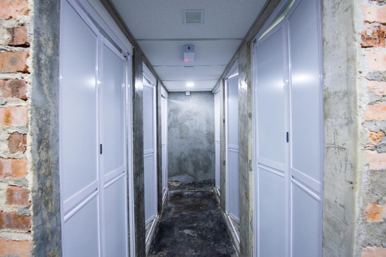 Spot On 89636 Comfort Cabin クアラルンプール エクステリア 写真